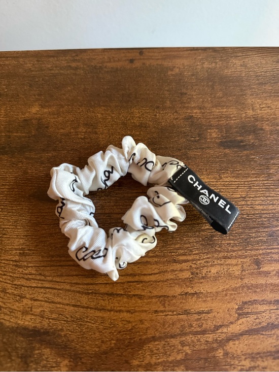 CHANEL Accessories - CHANEL Silk Hair Scrunchie